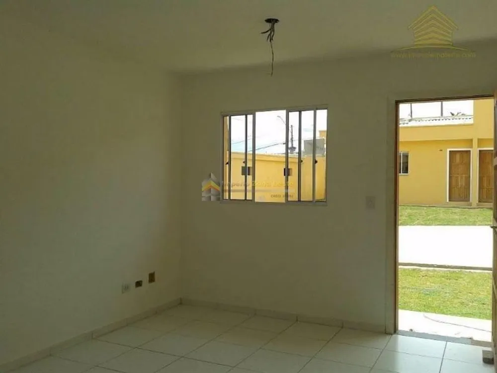 Casa, 2 quartos, 60 m² - Foto 1