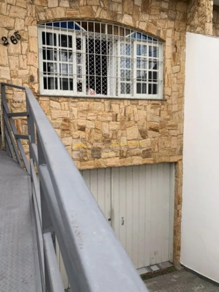 Sobrado, 3 quartos, 287 m² - Foto 1