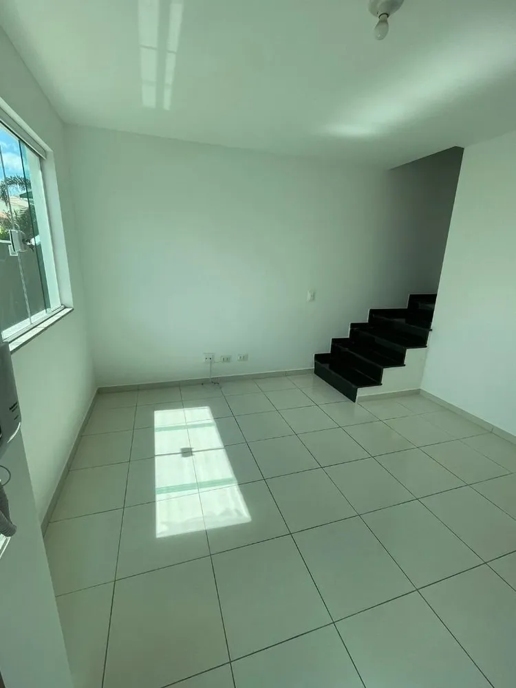 Sobrado, 2 quartos, 62 m² - Foto 1