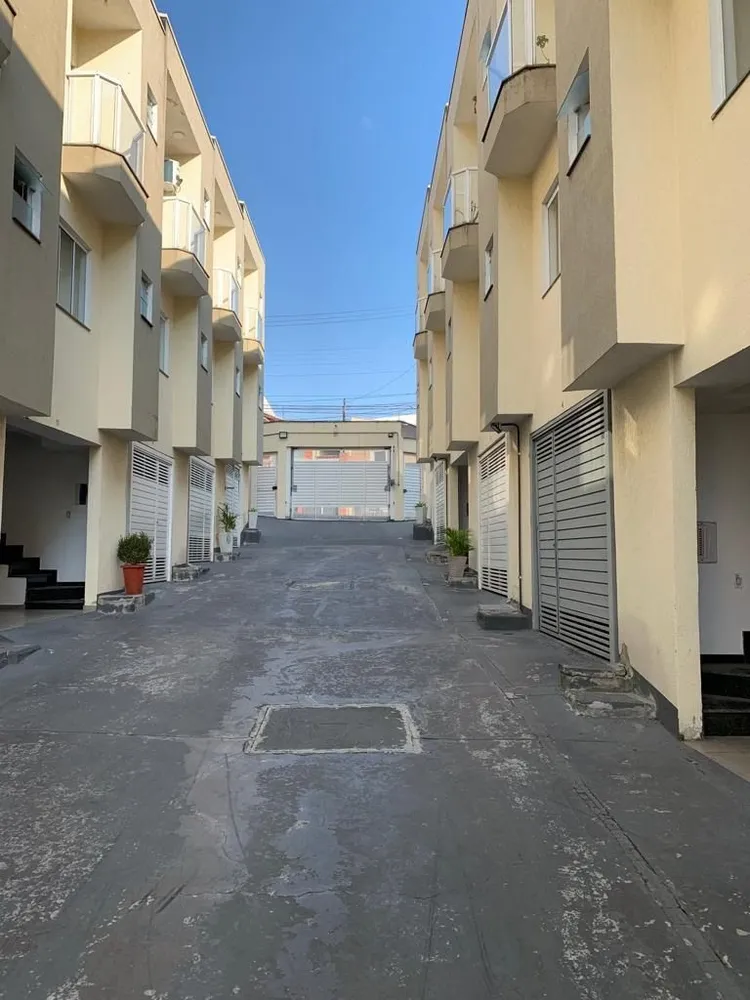 Sobrado, 3 quartos, 122 m² - Foto 2