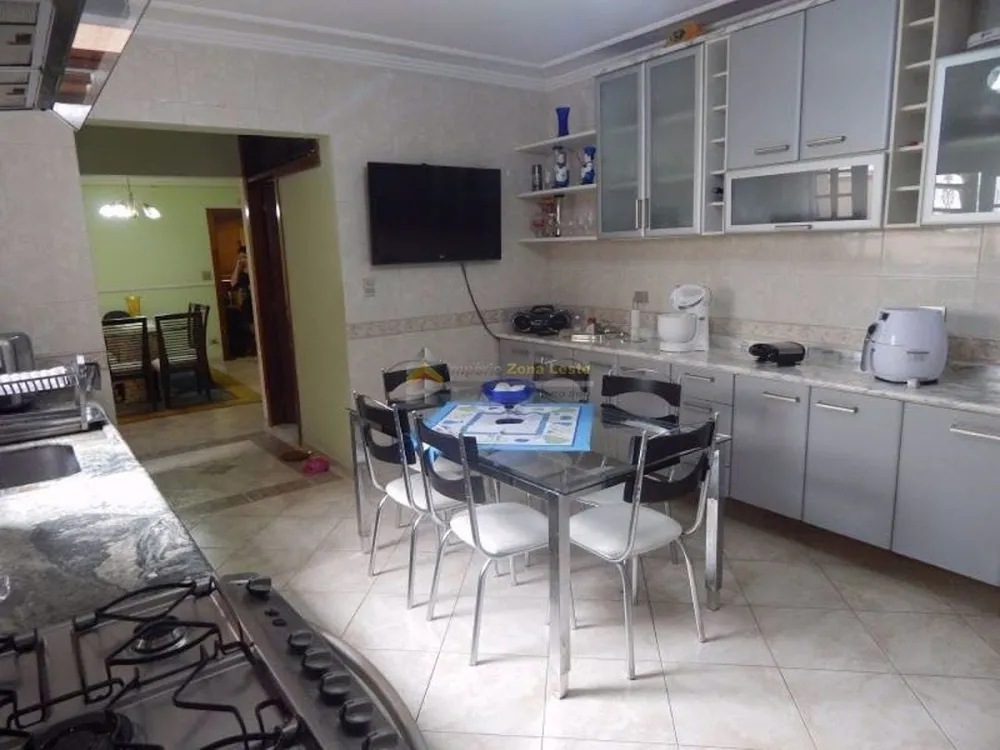 Sobrado, 4 quartos, 274 m² - Foto 6