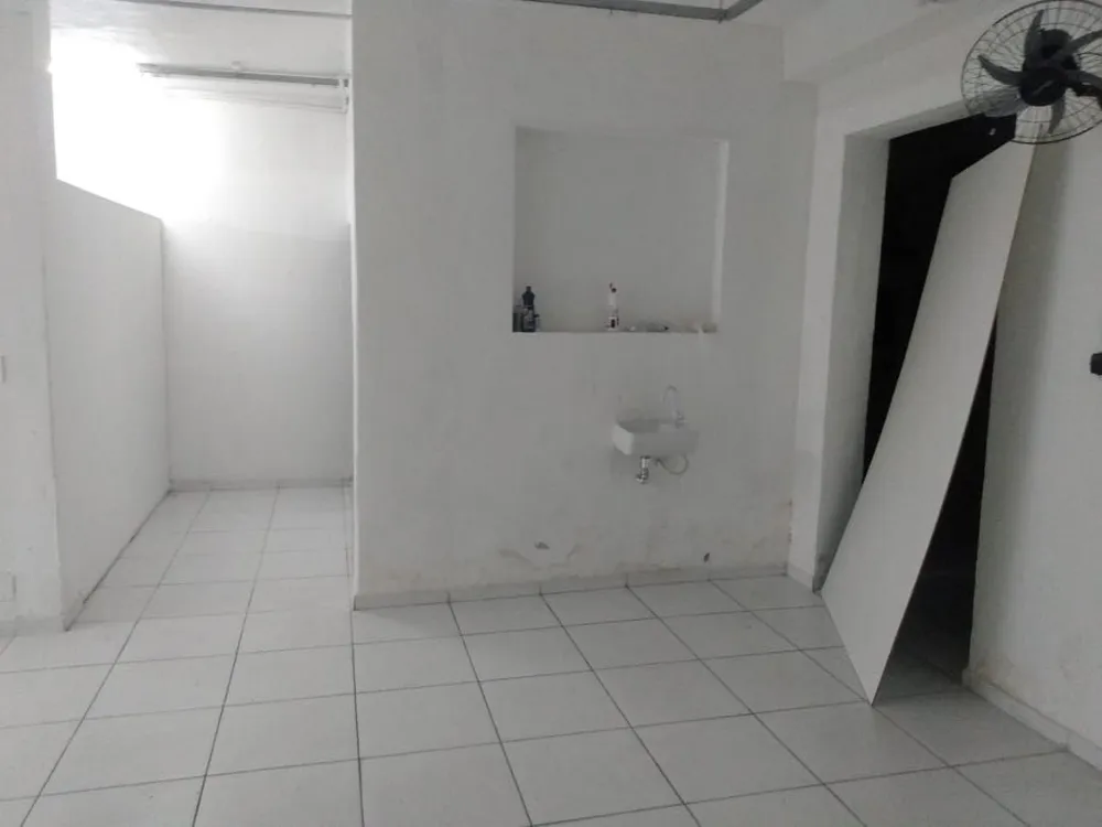 Loja-Salão, 140 m² - Foto 1