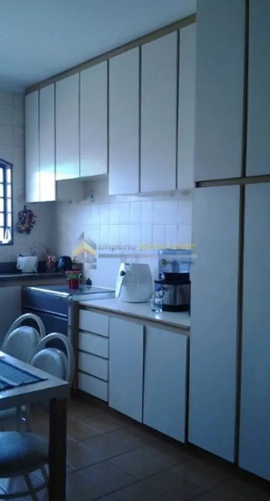 Casa, 3 quartos, 240 m² - Foto 3