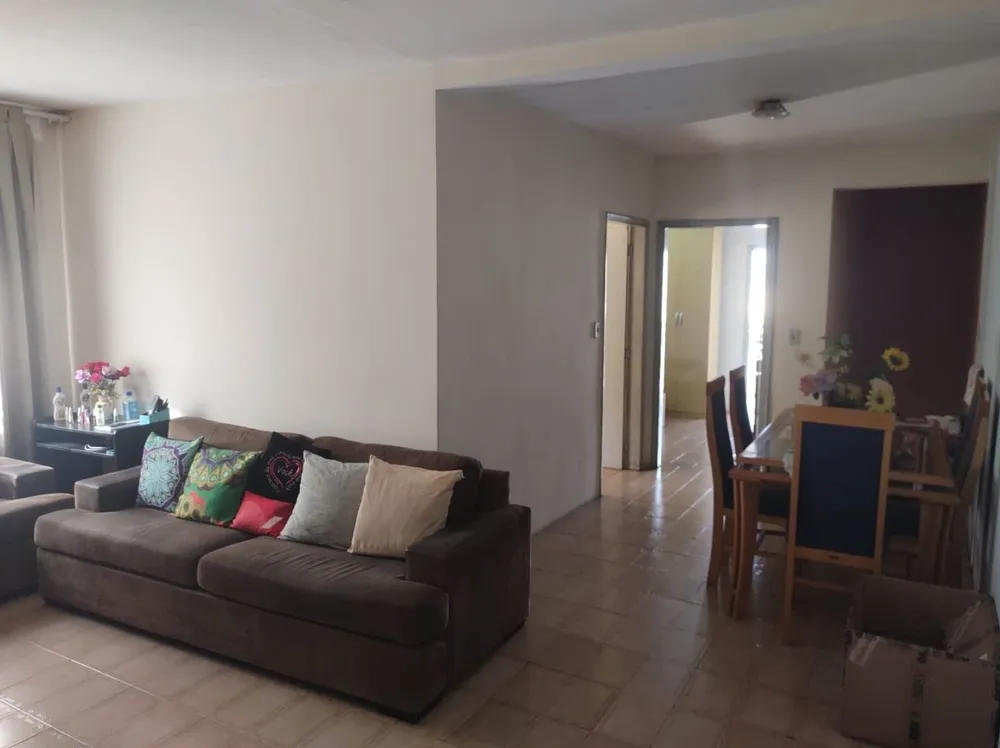 Casa, 4 quartos, 300 m² - Foto 1