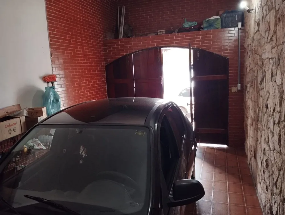 Casa, 3 quartos, 250 m² - Foto 2