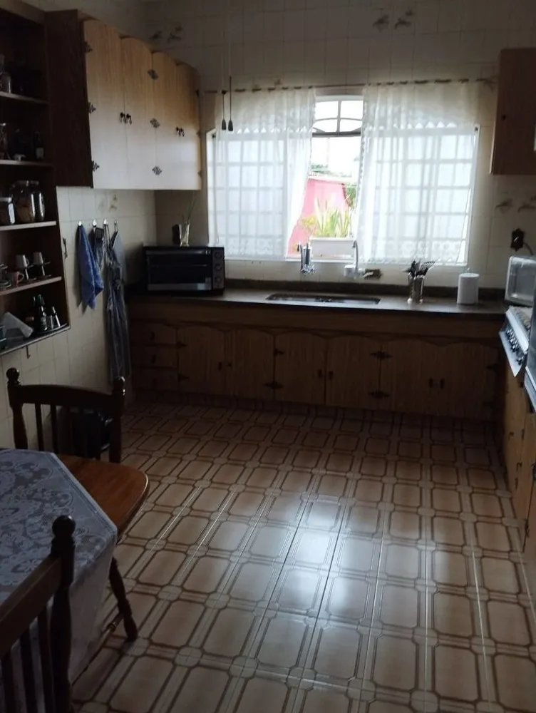 Casa, 3 quartos, 250 m² - Foto 7