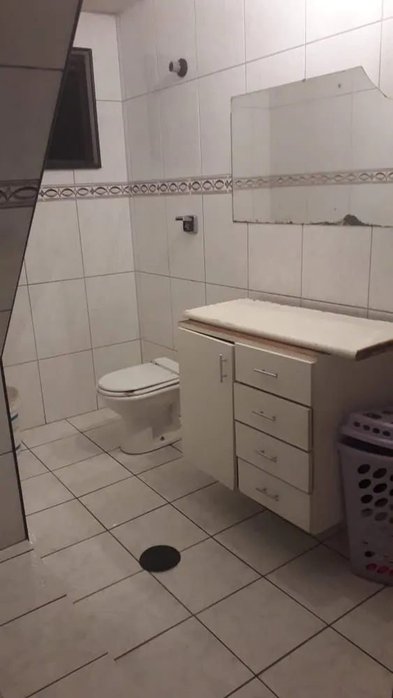 Casa, 3 quartos, 252 m² - Foto 7