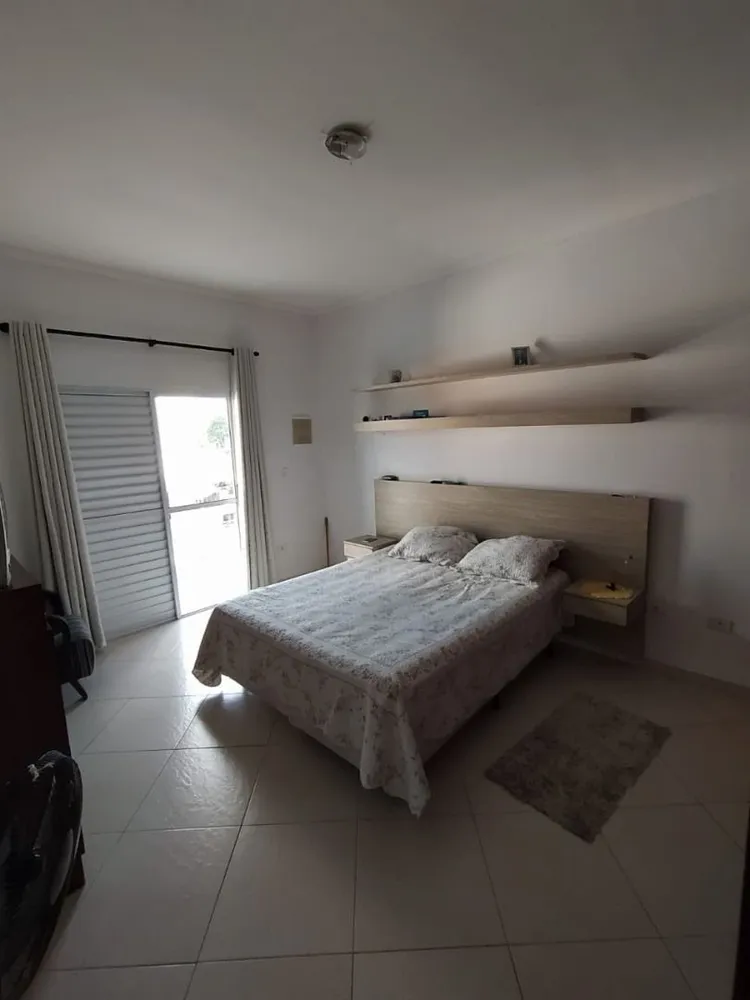 Sobrado, 3 quartos, 200 m² - Foto 6