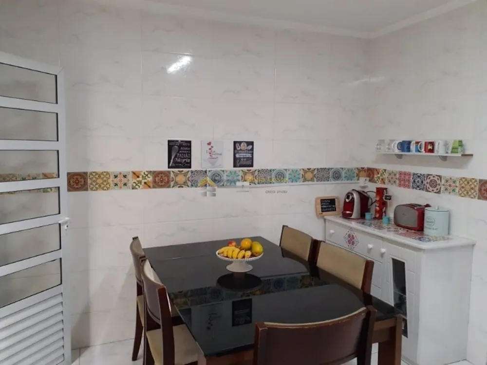 Casa, 3 quartos, 130 m² - Foto 2