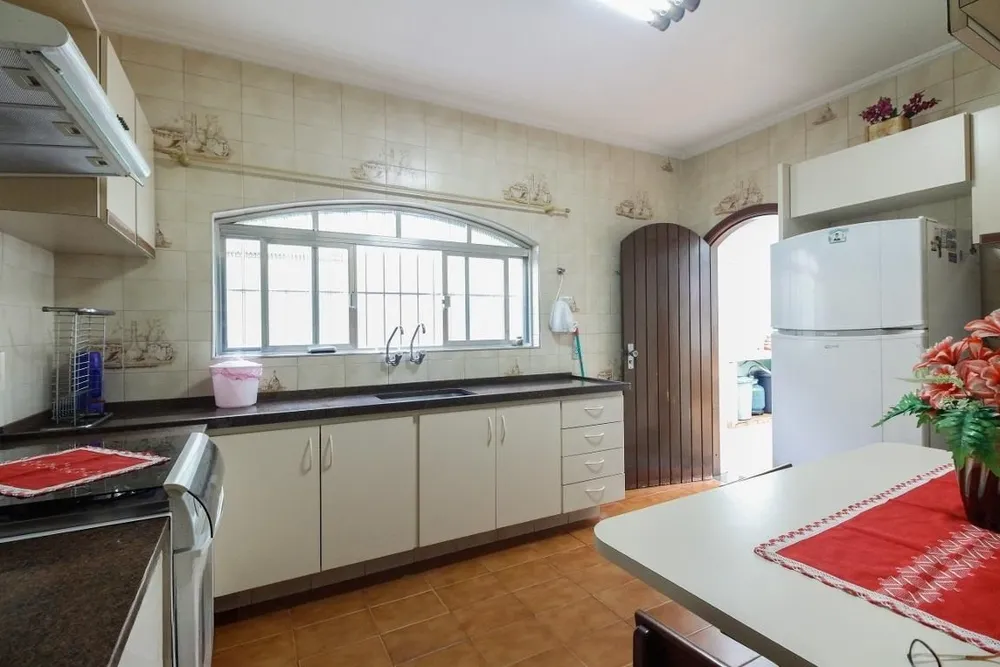 Casa, 3 quartos, 140 m² - Foto 1