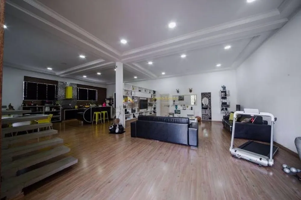 Sobrado, 2 quartos, 280 m² - Foto 2