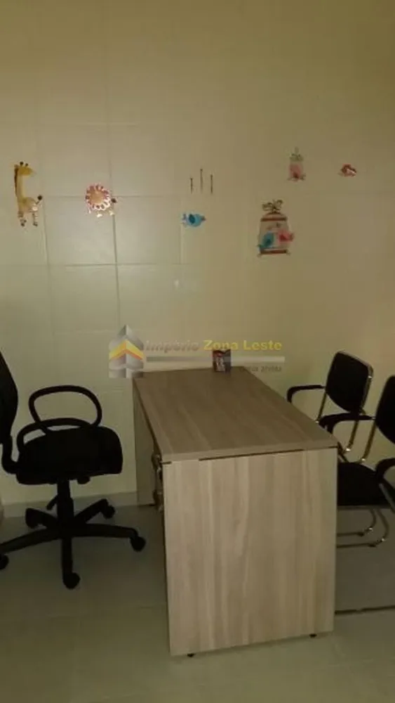 Sobrado, 15 quartos, 303 m² - Foto 2