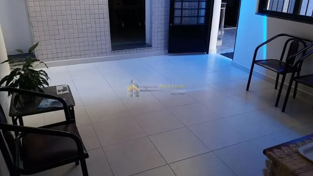 Sobrado, 15 quartos, 303 m² - Foto 1