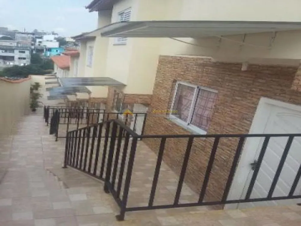 Casa, 3 quartos, 79 m² - Foto 1