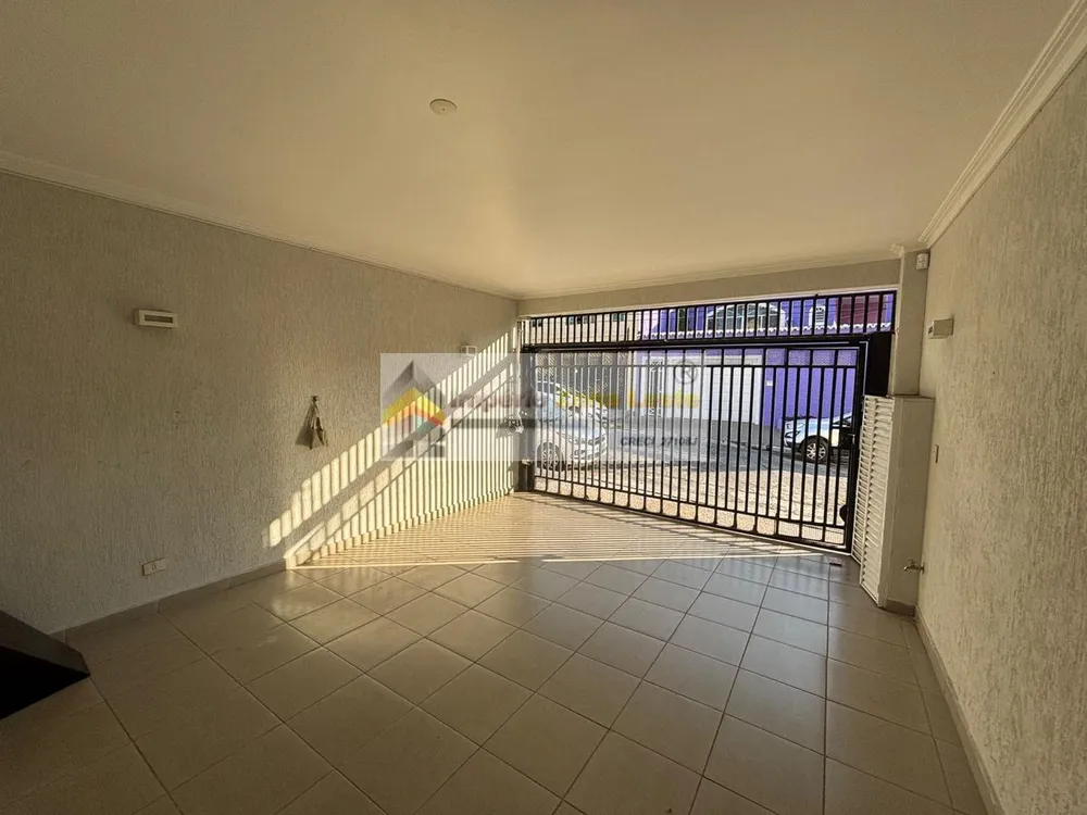 Sobrado, 3 quartos, 225 m² - Foto 1