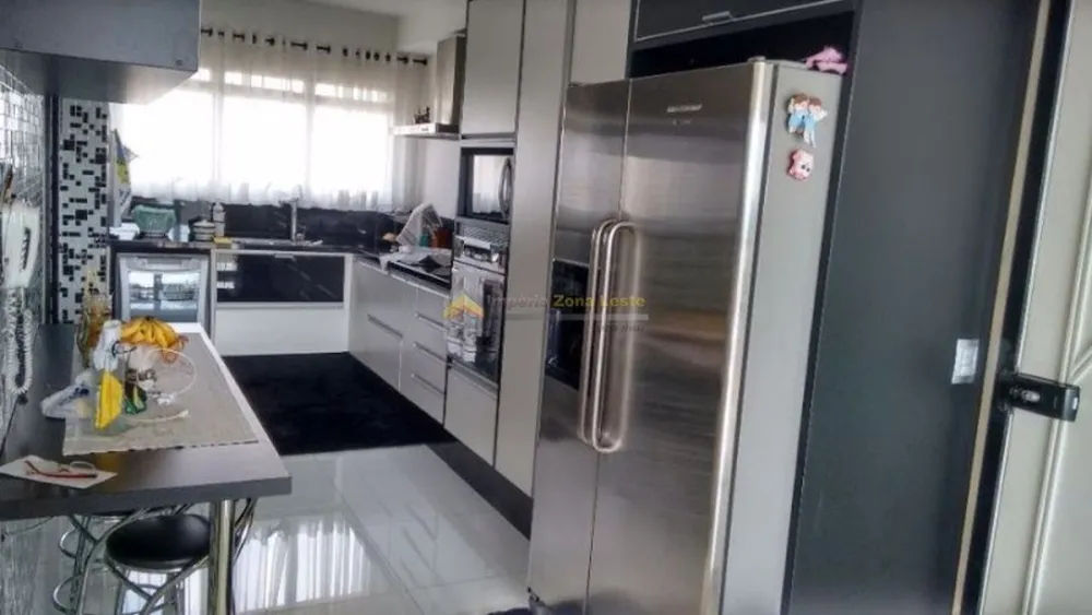 Apartamento, 3 quartos, 178 m² - Foto 1