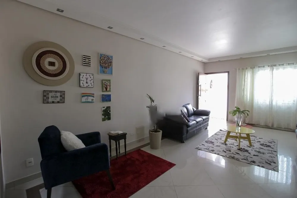 Sobrado, 3 quartos, 200 m² - Foto 4