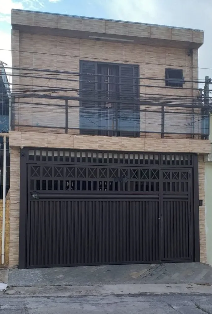 Sobrado, 4 quartos, 244 m² - Foto 1