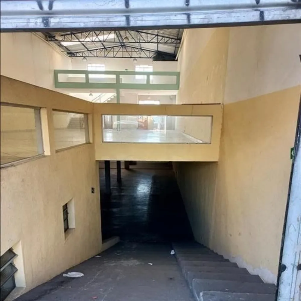Depósito-Galpão, 670 m² - Foto 1