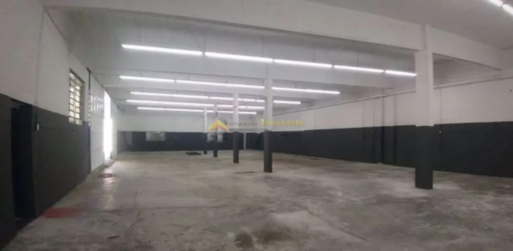 Depósito-Galpão, 1000 m² - Foto 1