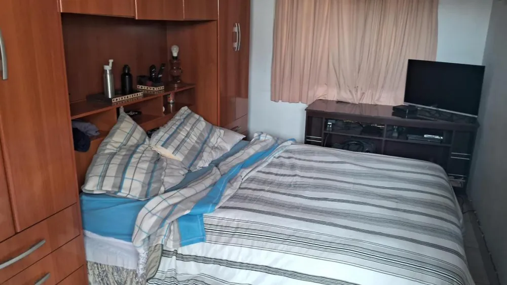 Casa, 5 quartos, 200 m² - Foto 2