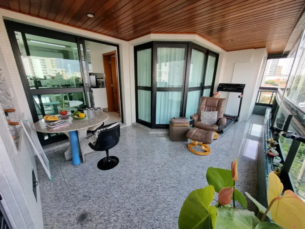 Apartamento, 3 quartos, 156 m² - Foto 2