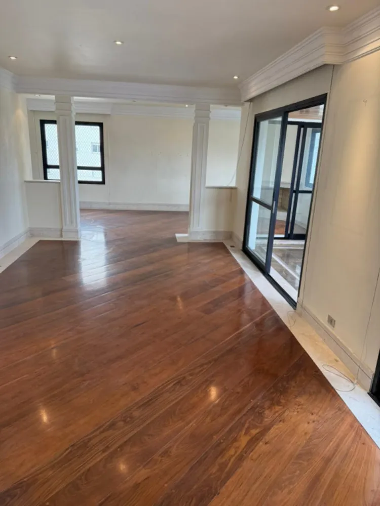 Apartamento, 3 quartos, 216 m² - Foto 4