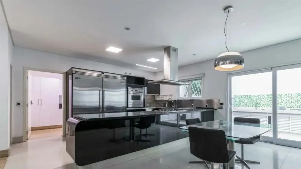 Casa, 5 quartos, 700 m² - Foto 2
