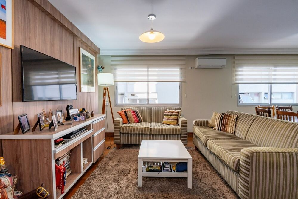 Apartamento à venda com 3 quartos, 129m² - Foto 2