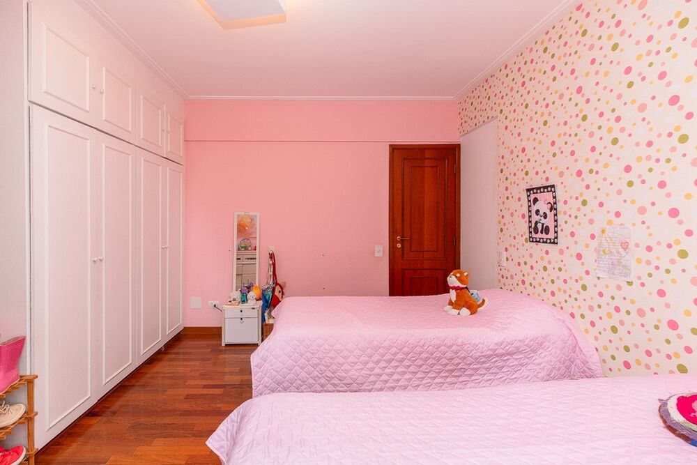 Apartamento à venda com 4 quartos, 223m² - Foto 7