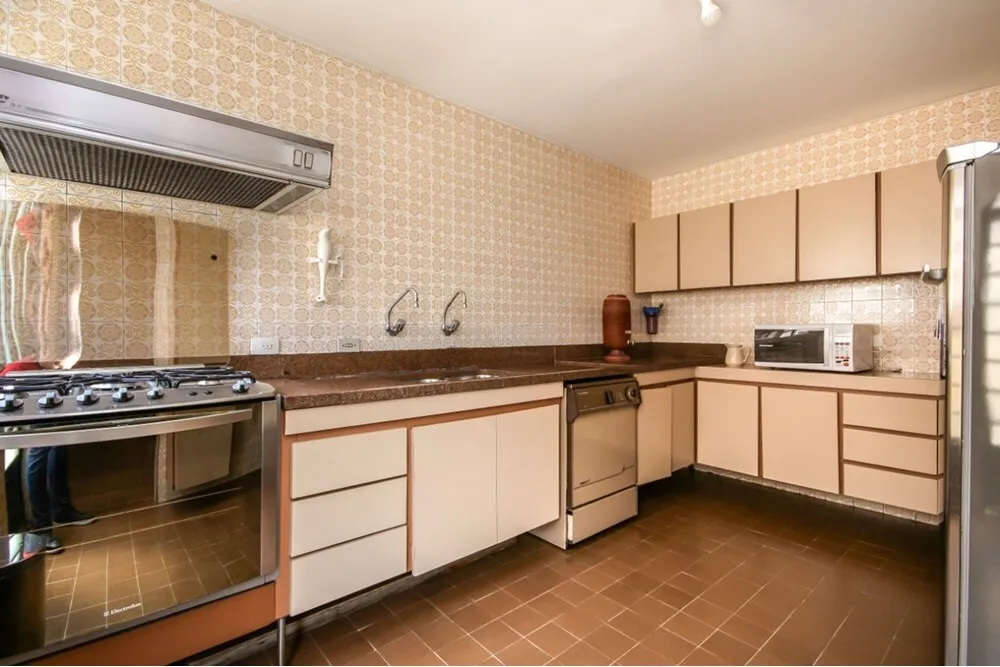 Casa, 4 quartos, 329 m² - Foto 1