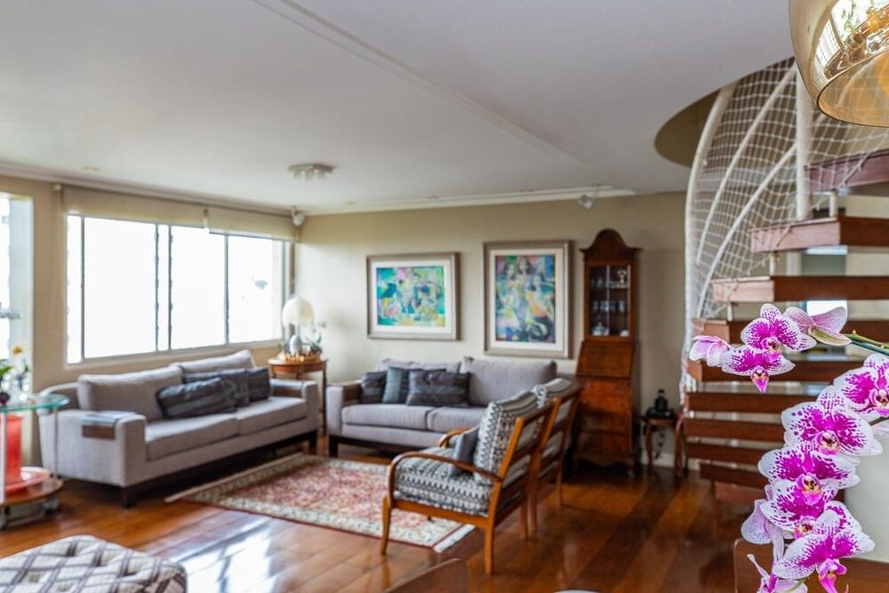 Cobertura à venda com 4 quartos, 300m² - Foto 3