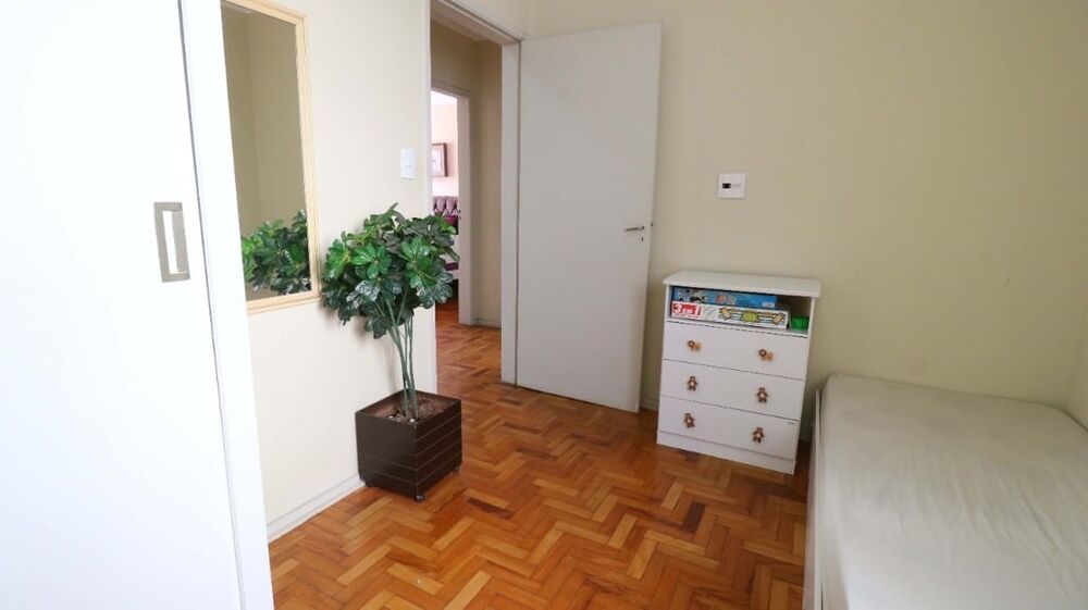 Apartamento à venda com 3 quartos, 100m² - Foto 2