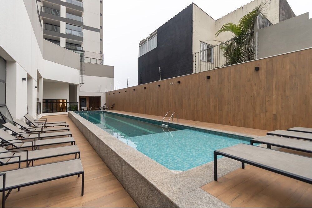 Apartamento à venda com 2 quartos, 84m² - Foto 2
