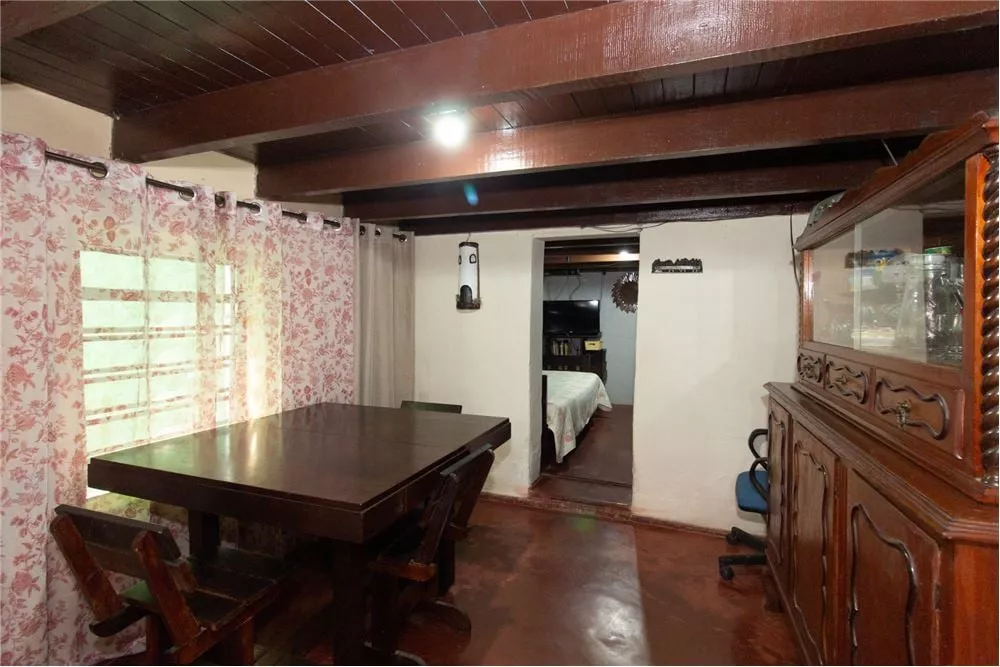 Casa à venda com 3 quartos, 90m² - Foto 3