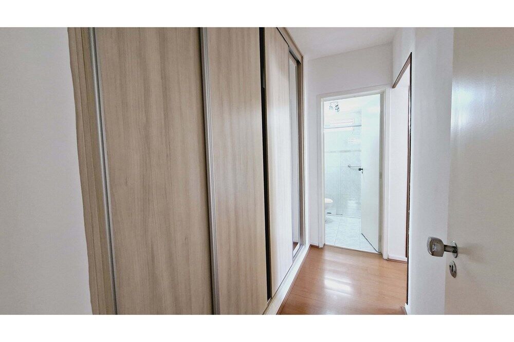 Apartamento à venda com 4 quartos, 110m² - Foto 2