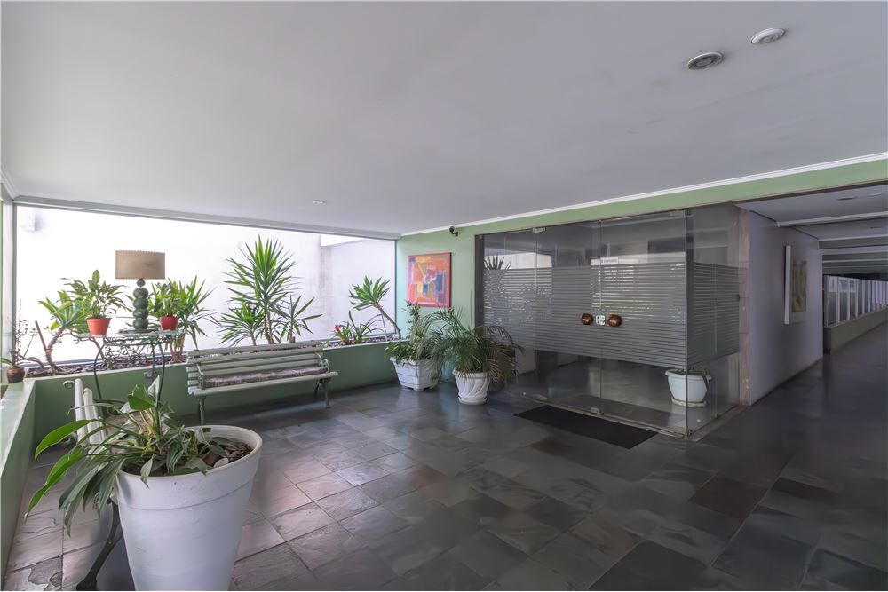 Apartamento à venda com 2 quartos, 80m² - Foto 8