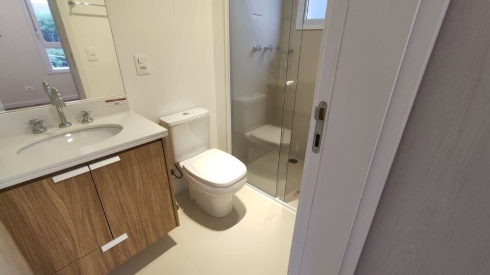 Apartamento à venda com 4 quartos, 189m² - Foto 1