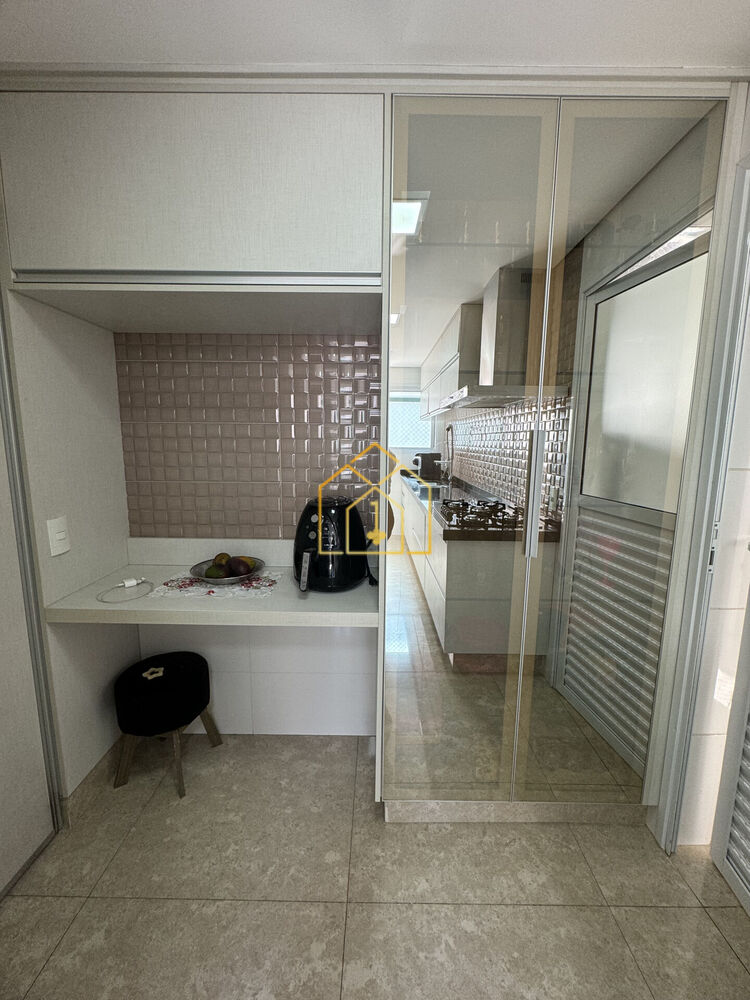 Apartamento, 3 quartos, 126 m² - Foto 2