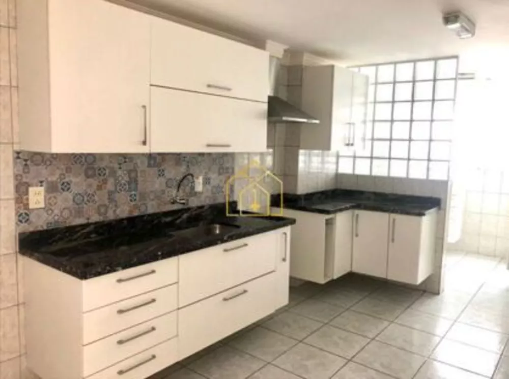 Apartamento à venda com 3 quartos, 86m² - Foto 1