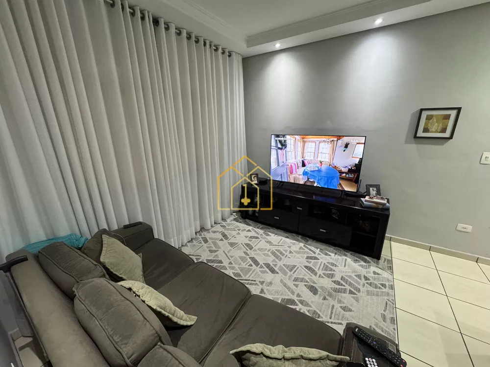 Sobrado à venda com 3 quartos, 177m² - Foto 2