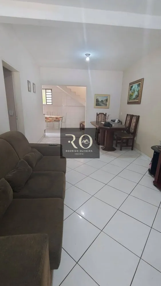 Casa, 4 quartos, 114 m² - Foto 2