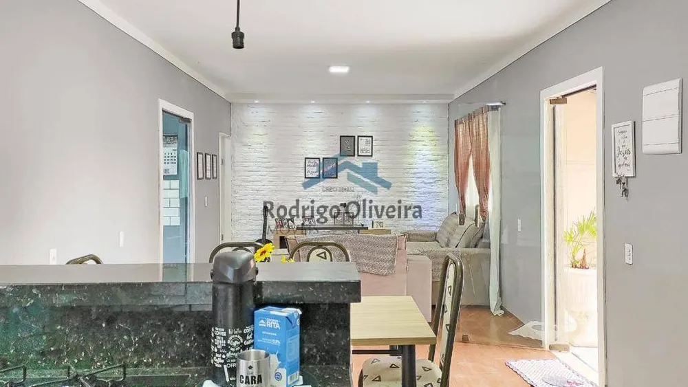 Casa, 2 quartos, 98 m² - Foto 1