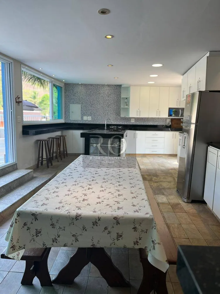 Casa, 5 quartos, 230 m² - Foto 6