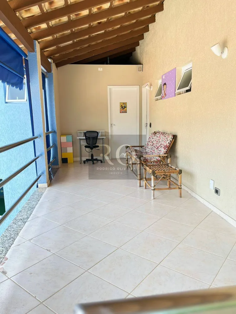 Casa, 5 quartos, 230 m² - Foto 3
