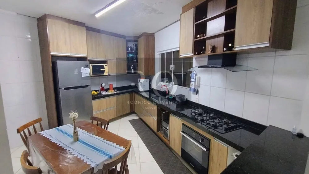 Casa, 3 quartos, 270 m² - Foto 5