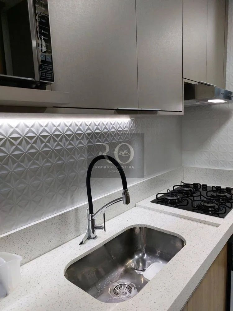 Apartamento, 2 quartos, 61 m² - Foto 2