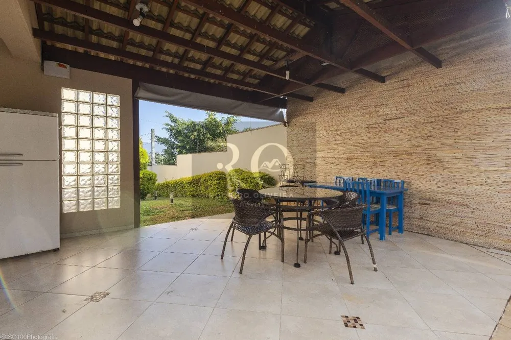 Sobrado, 3 quartos, 344 m² - Foto 1