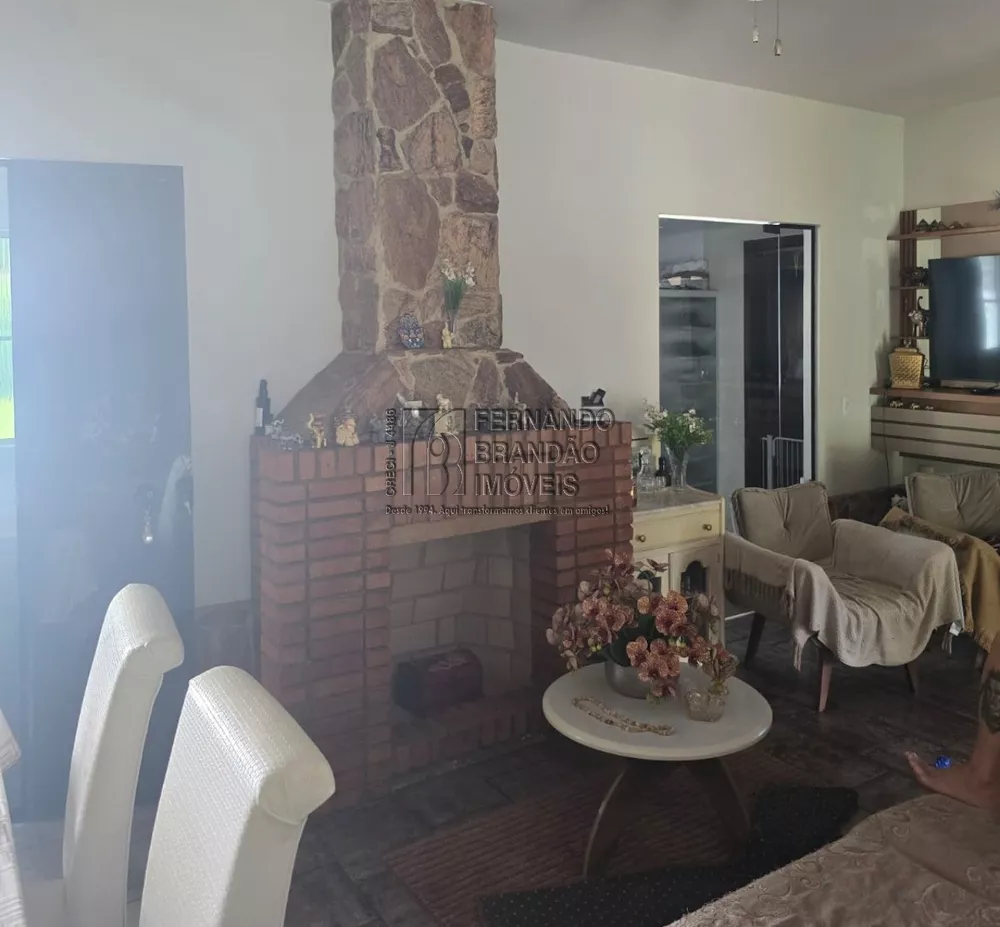 Casa, 3 quartos, 1401 m² - Foto 2