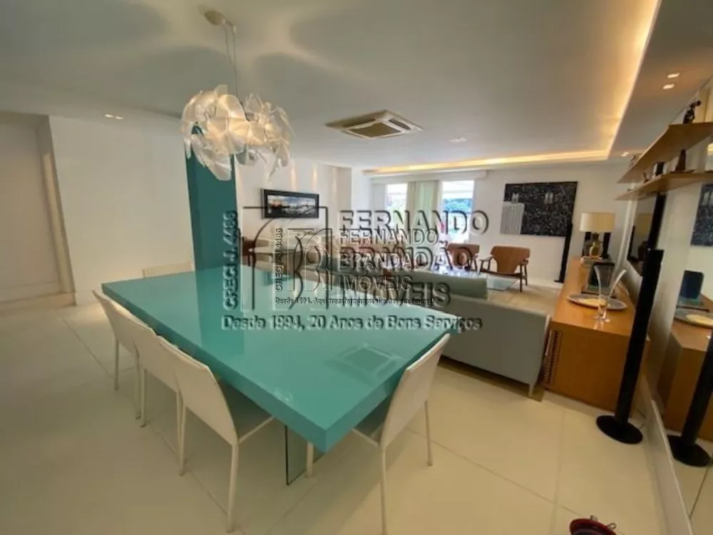 Cobertura, 3 quartos, 220 m² - Foto 2